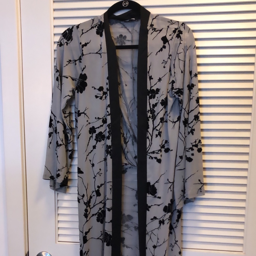 Black/grey cover up (for swimsuit/ dress/nice top)